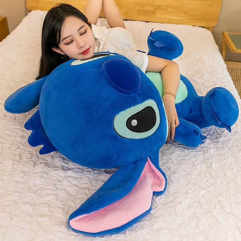 Peluche de Disney Stitch, Suave, Tamaño ideal, Abrazable, permite un sueño plácido.