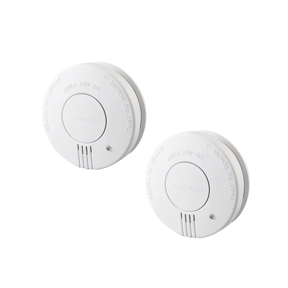 ¡Protege tu hogar y oficina con un sistema de alarma confiable! Este detector de humo de alta calidad es esencial para mantener tu espacio seguro y libre de riesgos. Con batería reemplazable de 9V y un sensor de humo avanza