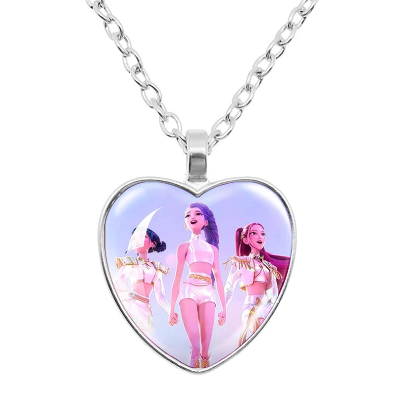 Collar y Pulsera Anime K-Pop Demon Hunters | Juego de accesorios con diseño de corazón, ideal para niñas y mujeres fanáticas del K-Pop. Perfecto para completar tu look, regalar o coleccionar, combinando estilo moderno y d