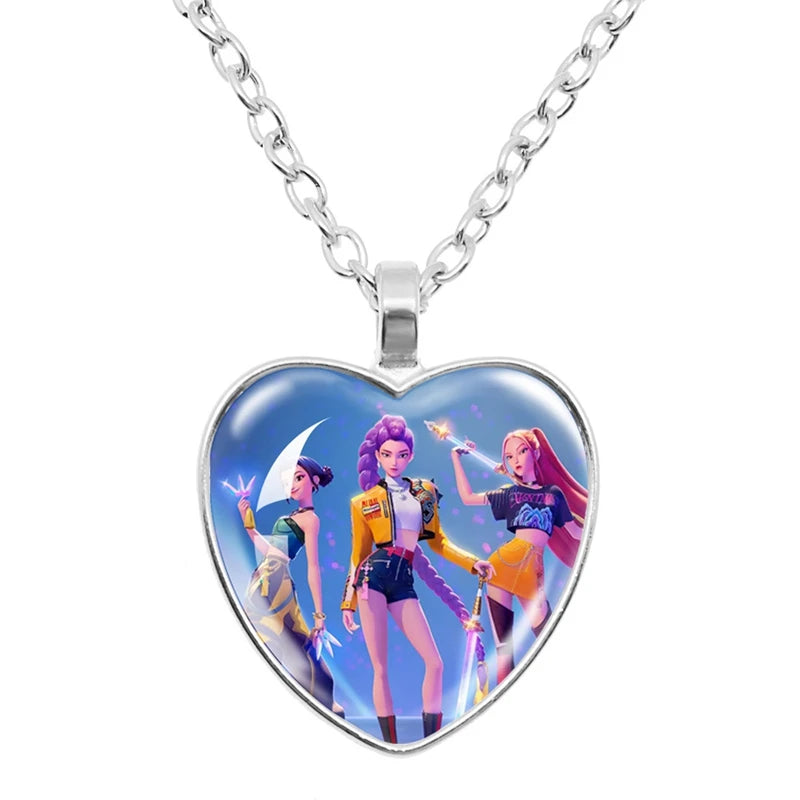 Collar y Pulsera Anime K-Pop Demon Hunters | Juego de accesorios con diseño de corazón, ideal para niñas y mujeres fanáticas del K-Pop. Perfecto para completar tu look, regalar o coleccionar, combinando estilo moderno y d